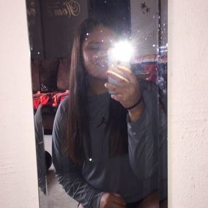 Meet your Posher, Jena